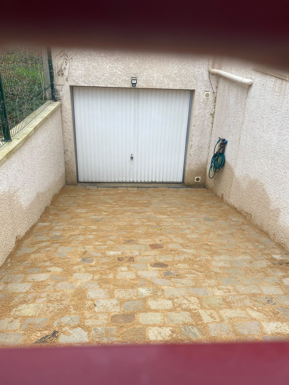 Cour/descente de garage pavée