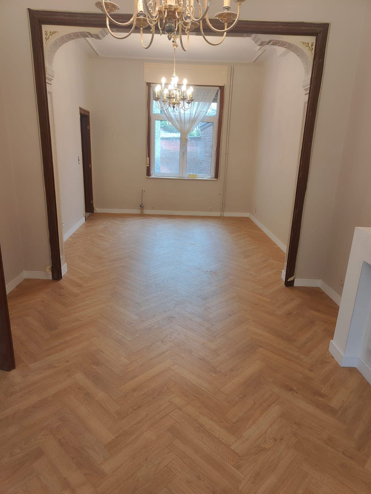 Appartement rénové avec parquet